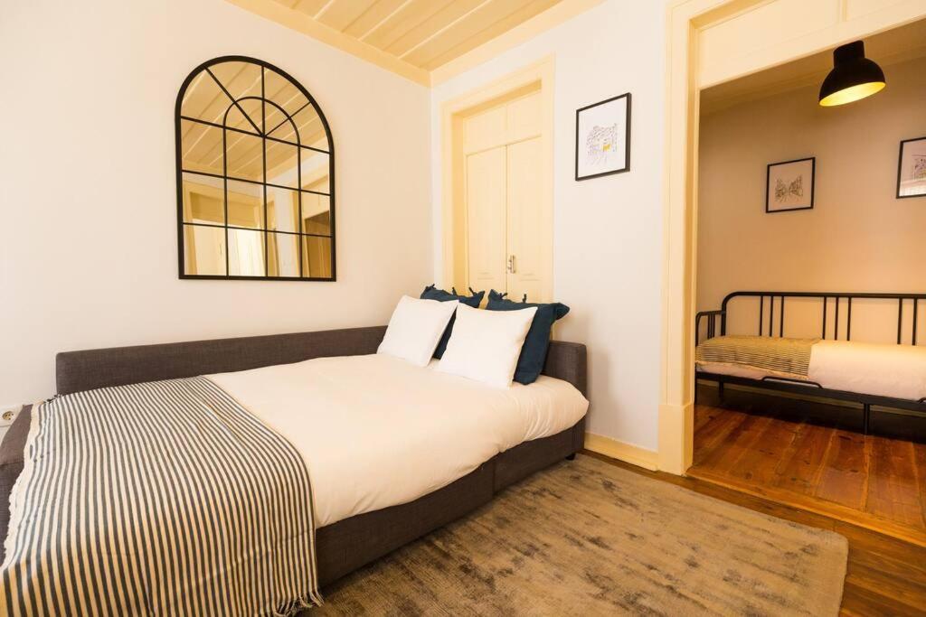 Ola Lisbon - Castelo IV Appartement Buitenkant foto